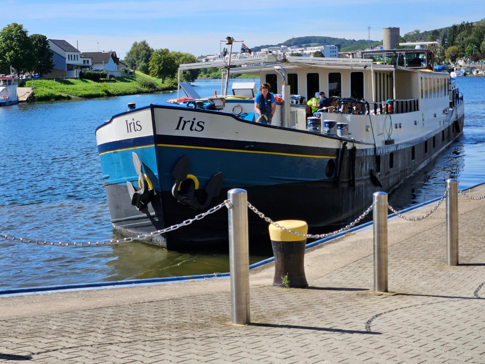 Hotelboat Iris Groningen Dış mekan fotoğraf